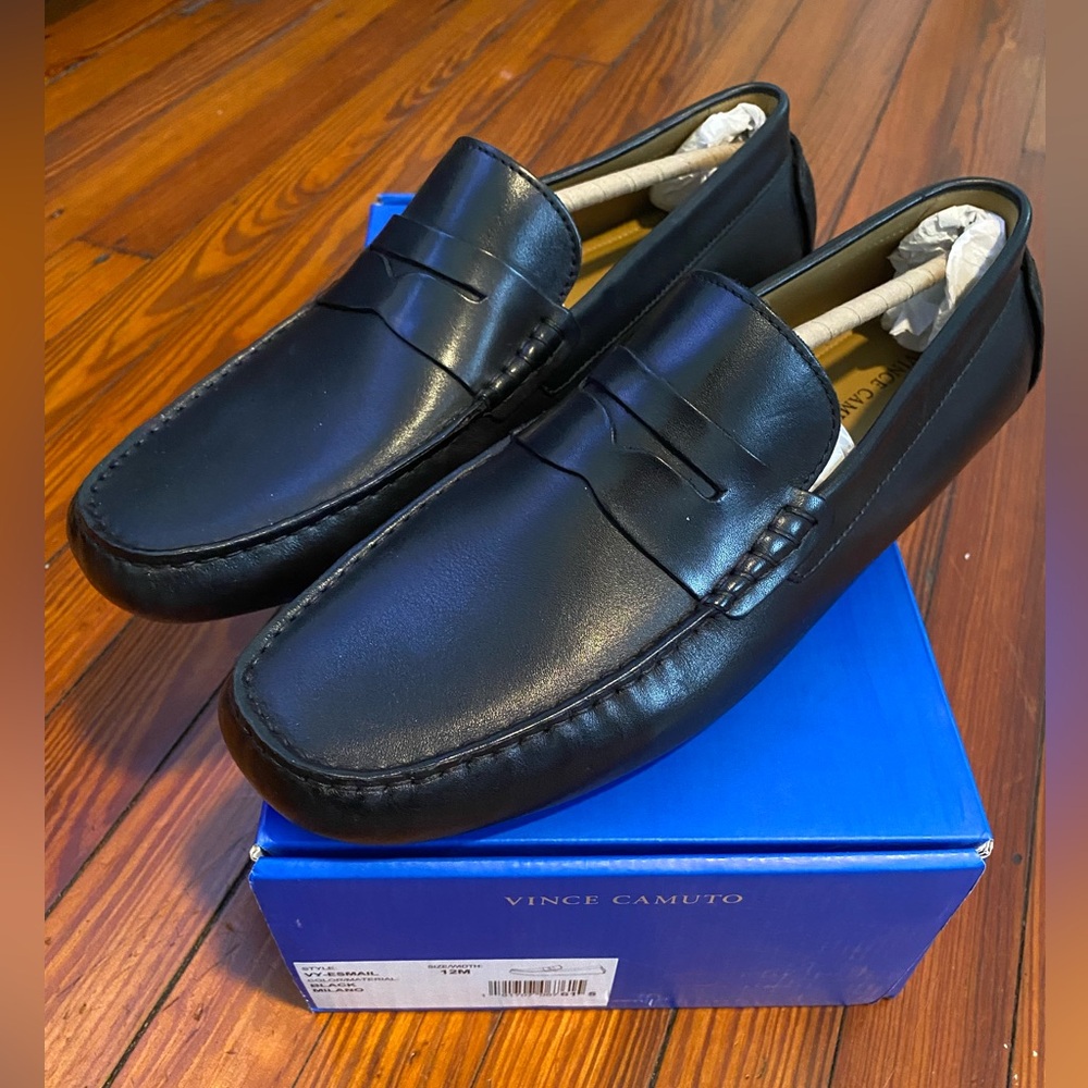 Vince Camuto Black Slip-On Loafers Sleek Design
